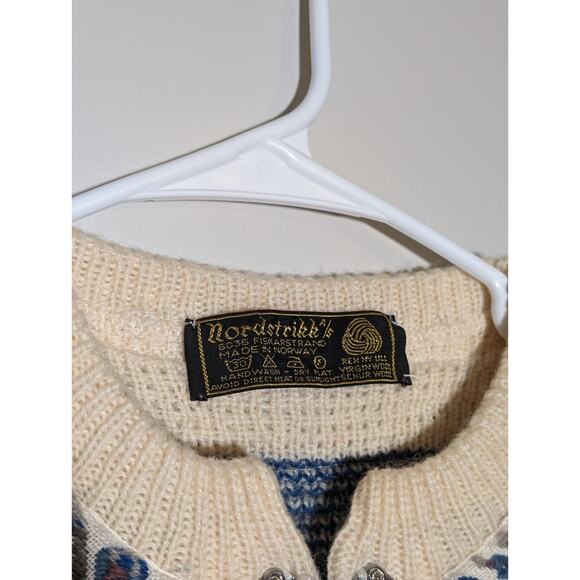 Gorgeous Nordstrikk Made in Norway Virgin Wool Med(?) Check Dimensions - Picture 4 of 5